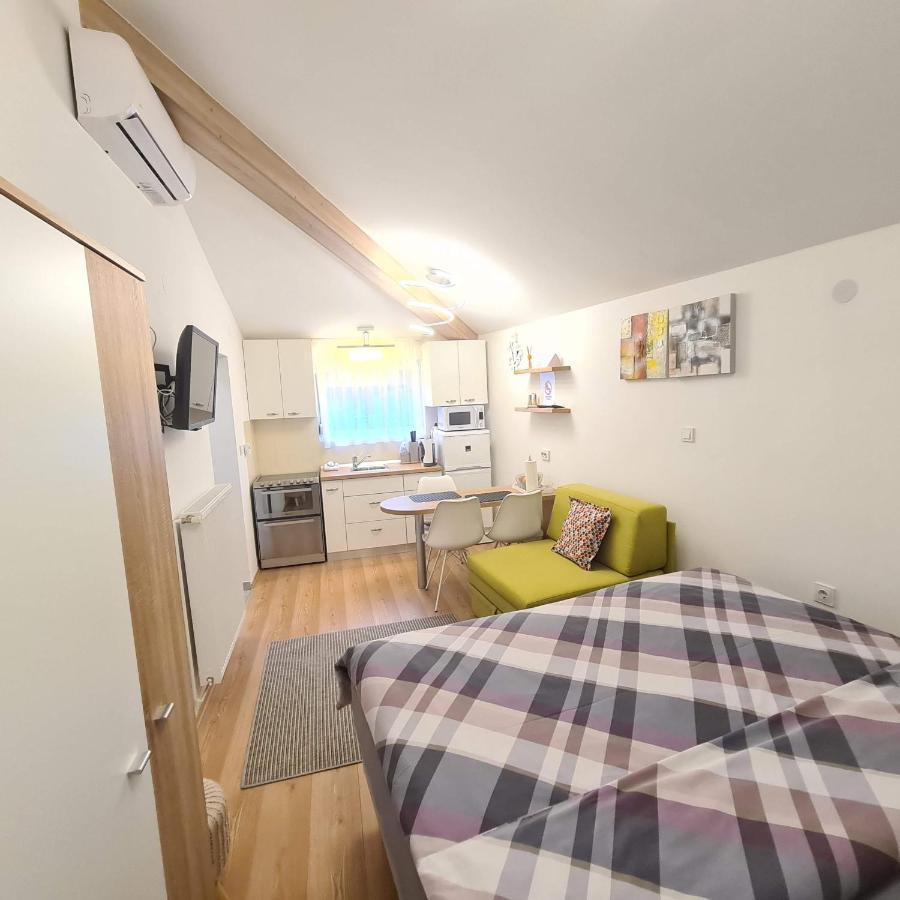 Cozy Studio Apartment Tian In Zagreb Buitenkant foto